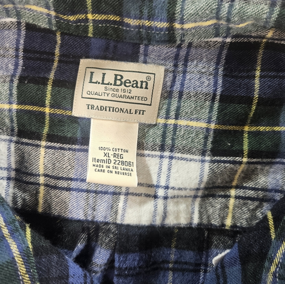 LL Bean Plaid Flannel Shirt Men's XL Traditional Fit Cotton - Picture 3 of 6